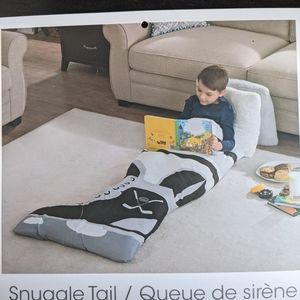 Hockey skate blanket/snuggle tail